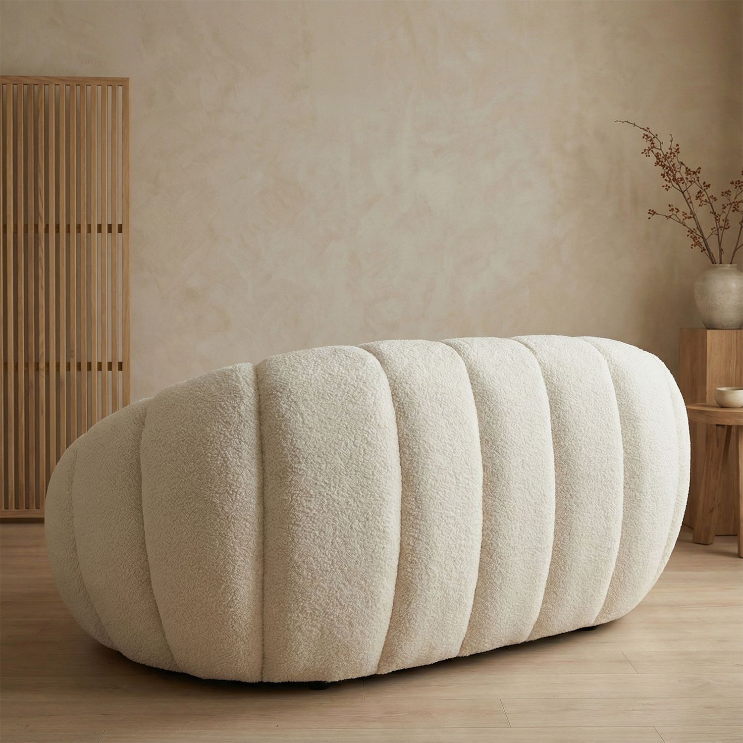 Horsens 2-Seater Sofa – Shell Design, Cream Bouclé Fabric - Imagem 5